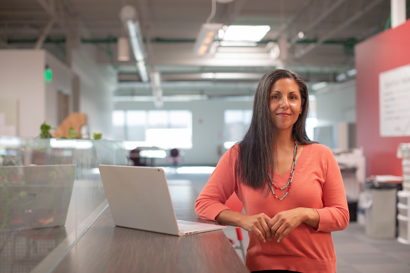 A friendly support professional ready to help Las Cruces businesses